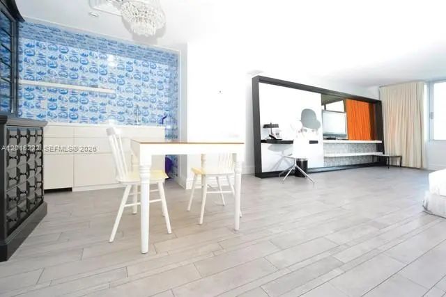 4 of 5 - 1100 West Avenue #425, Miami Beach, FL