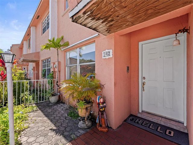 3 of 59 - 100 Sw 110th Avenue #142, Sweetwater, FL