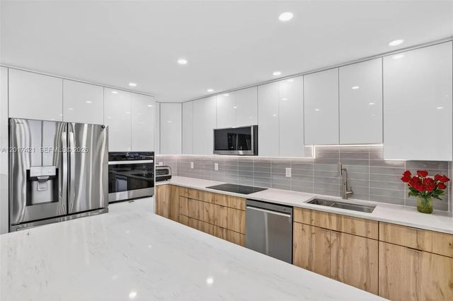 4 of 79 - 3848 Atlanta Street, Hollywood, FL