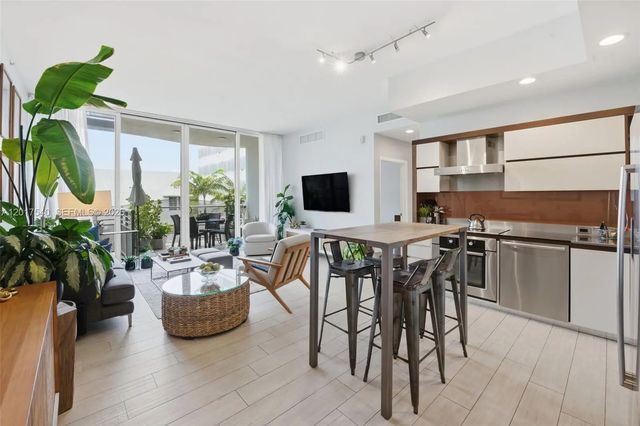 2100 Park Avenue #302, Miami Beach