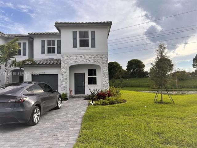 4616 Nw 120th Way, Coral Springs