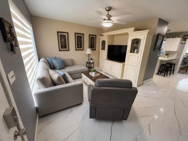 2 of 12 - 5341 Nw 180th Terrace, Miami Gardens, FL