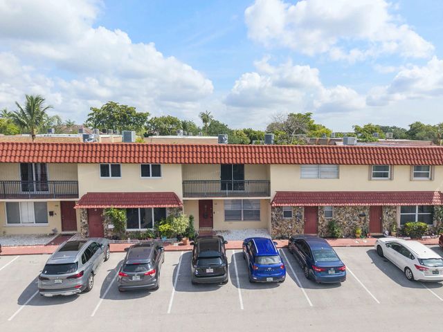 2 of 40 - 6659 Sw 41st Place #38, Davie, FL