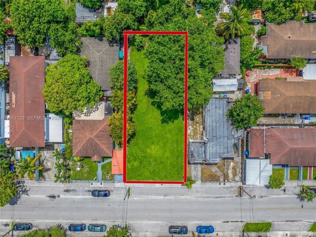 1376 Nw 32nd Street, Miami