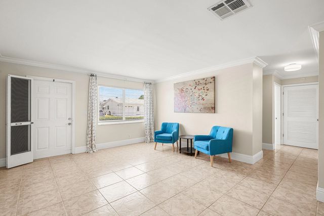 4 of 35 - 2105 Sw 14th Place, Boynton Beach, FL