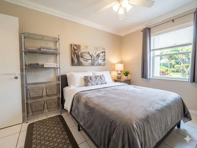 4 of 7 - 8605 Sw 68th Court #7, Pinecrest, FL