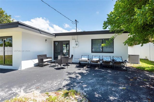 5 of 30 - 2308 Se 18 Street, Fort Lauderdale, FL