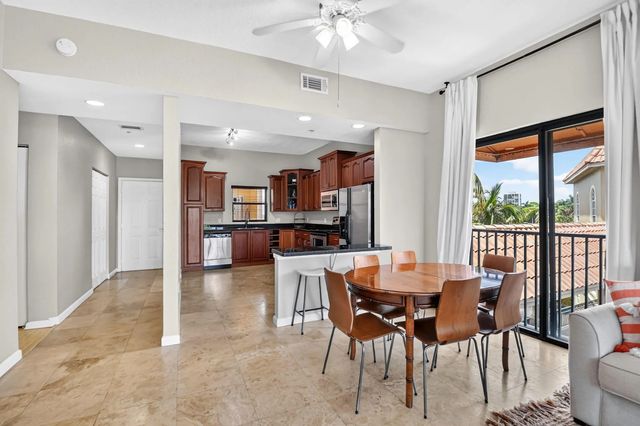 2 of 42 - 1620 Presidential Way #402, West Palm Beach, FL