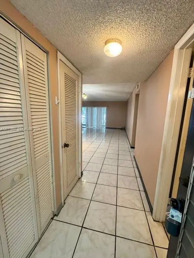 5 of 15 - N/A, Lauderhill, FL
