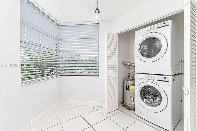 5 of 17 - 1931 Sabal Palm Drive #301, Davie, FL