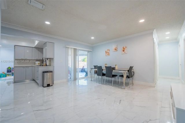 5 of 33 - 10750 Sw 173rd Street, Miami, FL