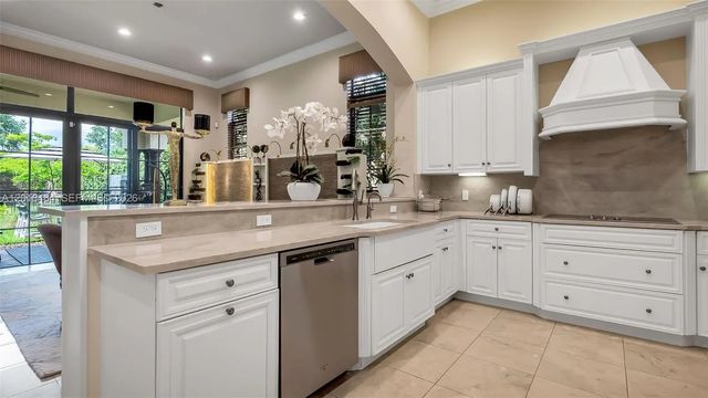 5 of 75 - 9587 Exbury Court, Parkland, FL