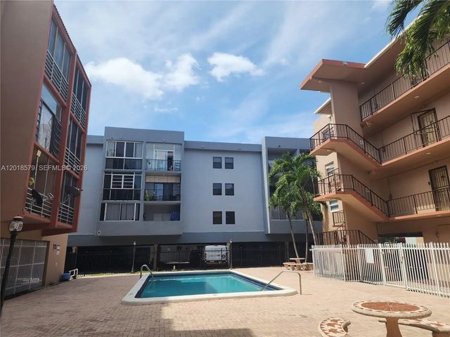 4 of 33 - 6095 W 19th Avenue #205, Hialeah, FL