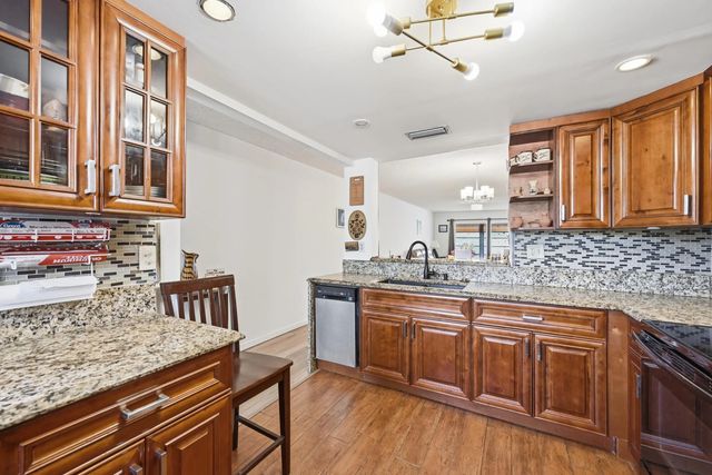 3 of 37 - 3005 Portofino Isle #m2, Coconut Creek, FL