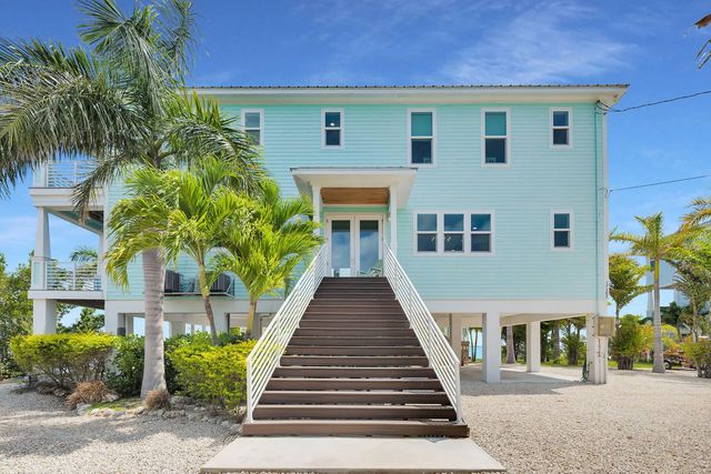 3 of 59 - 17387 Dolphin Street E, Sugarloaf Key, FL