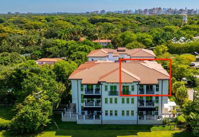 1228 Anastasia Avenue #304, Coral Gables