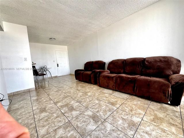 4 of 11 - 8145 Nw 7th Street #404, Miami, FL