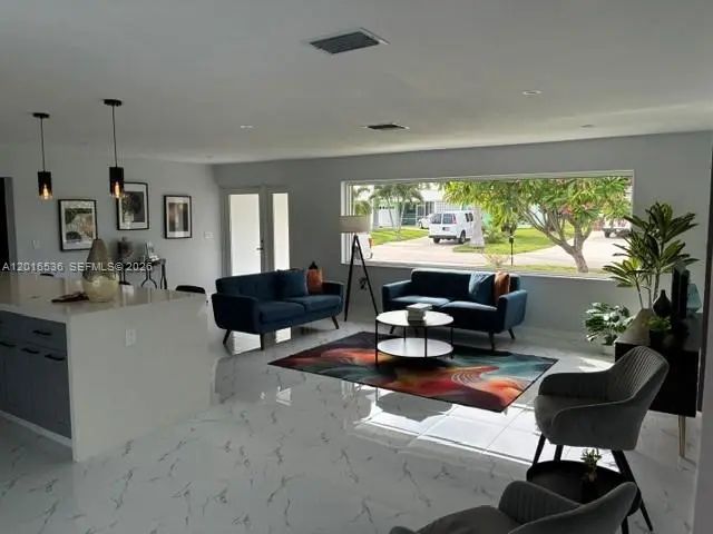 4 of 18 - 1212 Se 43rd Terrace, Cape Coral, FL