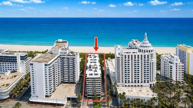 4 of 60 - 1621 Collins Avenue #310, Miami Beach, FL