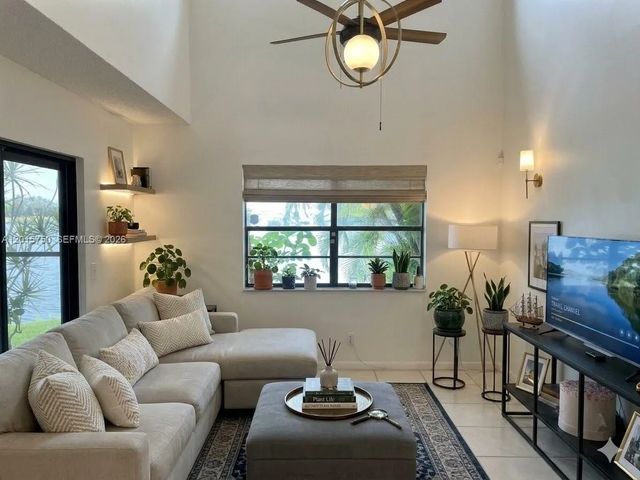 4 of 17 - 341 Ives Dairy Road #341-06, Miami, FL