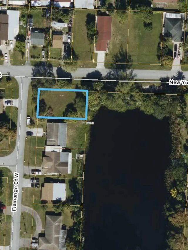 756 Flamango Court W, West Palm Beach
