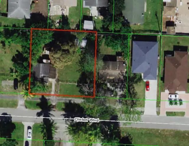 2 of 2 - 4599 Clinton Boulevard, Kenwood Estates, FL