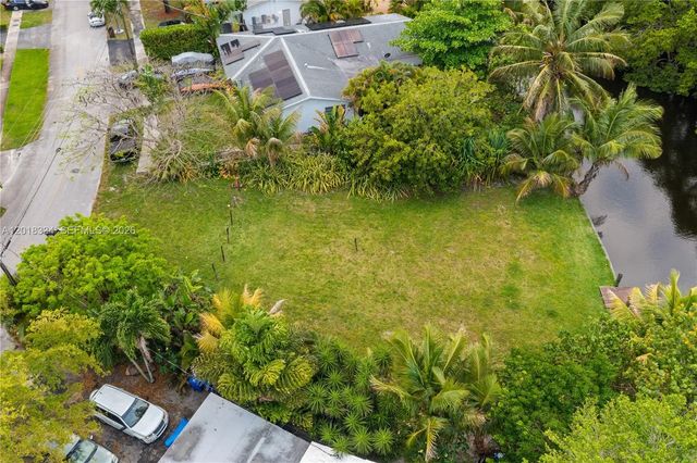 5 of 25 - 1031 Nw 21st Street, Fort Lauderdale, FL
