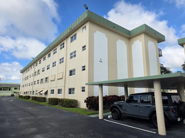 2 of 42 - 808 Se 7th Street #101, Deerfield Beach, FL