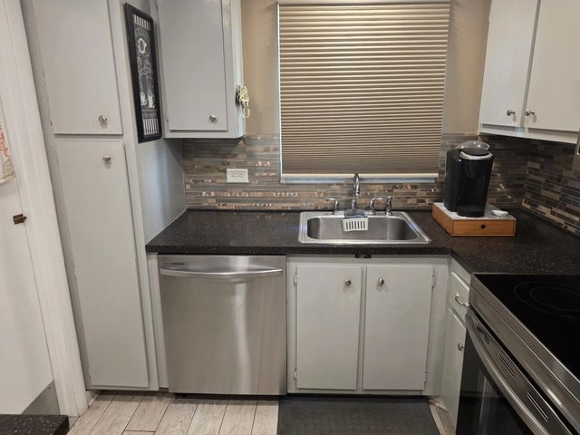4 of 42 - 808 Se 7th Street #101, Deerfield Beach, FL