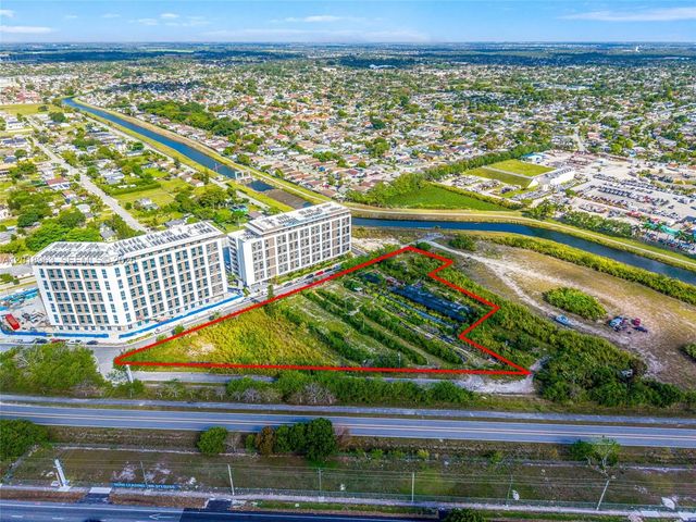 2 of 11 - 21281 Sw 117th Avenue, Miami, FL