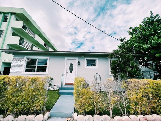 3 of 12 - 7630 Byron Avenue, Miami Beach, FL