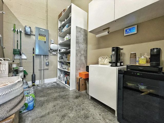 5 of 24 - 10890 Nw 17th Street #116, Sweetwater, FL