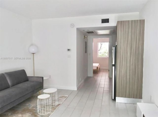 740 Meridian Avenue #17, Miami Beach