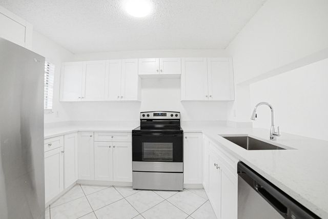 8207 Fairway Road #8207, Sunrise