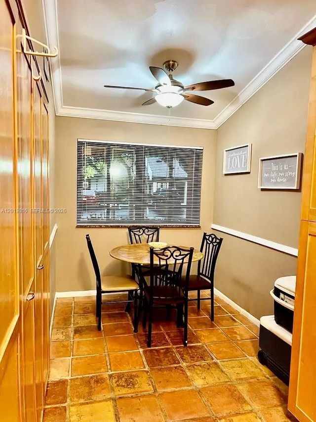 4 of 10 - 509 Ne 199th Lane #3a, Miami, FL