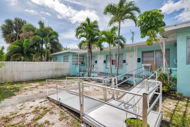 2 of 23 - 258 Conniston Road, West Palm Beach, FL