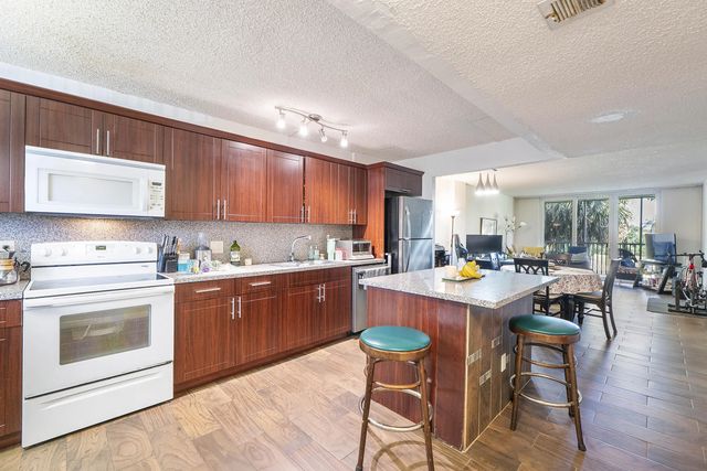 2 of 27 - 250 Jacaranda Drive #308, Plantation, FL