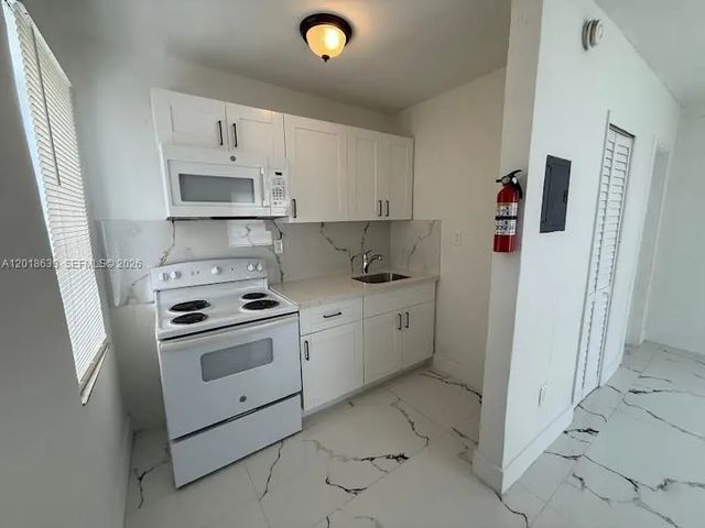 4 of 11 - 2775 Nw 57th Street, Miami, FL