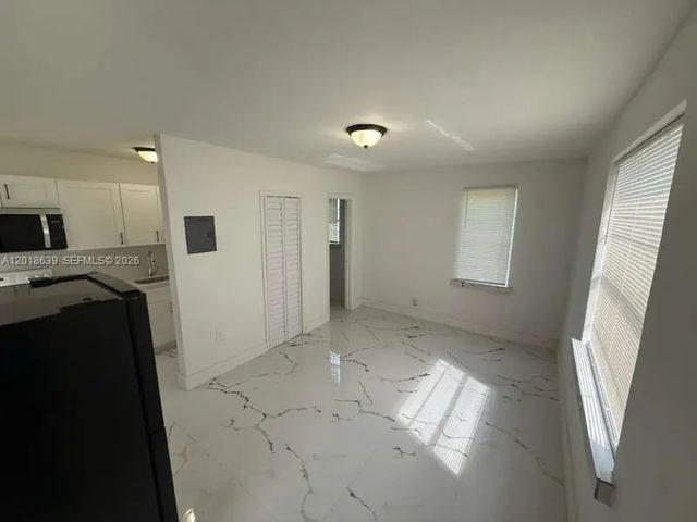 5 of 11 - 2775 Nw 57th Street, Miami, FL
