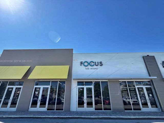 10890 Nw 17th Street #118, Sweetwater