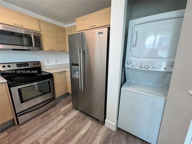 3 of 33 - 350 Ne 24th Street #514, Miami, FL