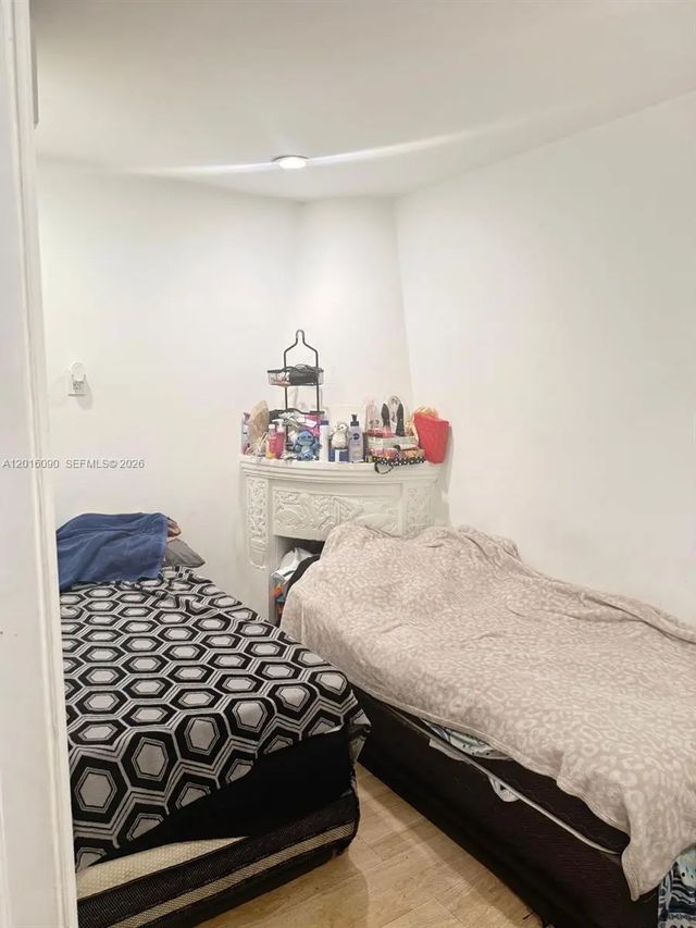 4 of 12 - 920 Euclid Avenue #3, Miami Beach, FL