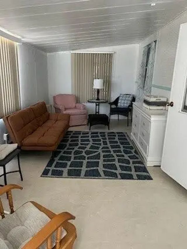 5 of 10 - 2430 Se Penny Lane, Stuart, FL
