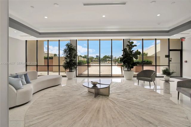 2 of 28 - 20335 W Country Club Drive #1608, Aventura, FL
