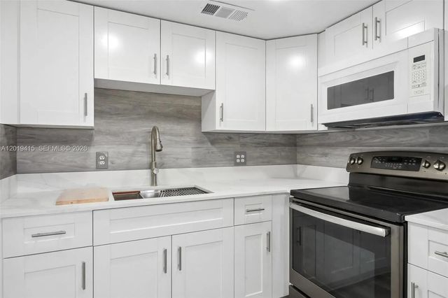 4 of 25 - 13455 Sw 9th Court #314j, Pembroke Pines, FL