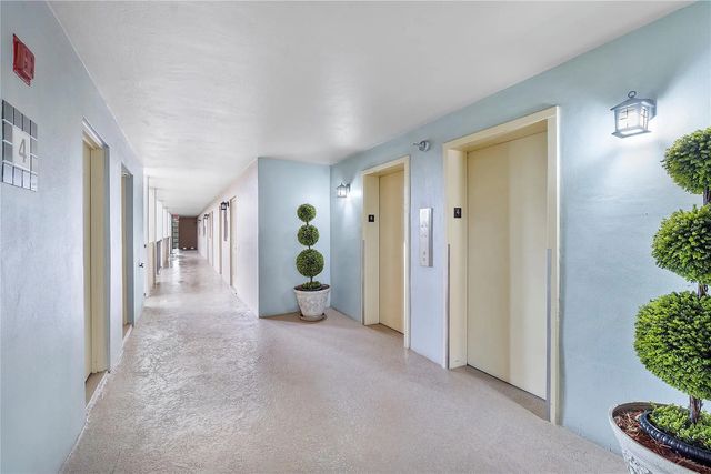 5 of 31 - 9101 W Sample Road #402, Coral Springs, FL