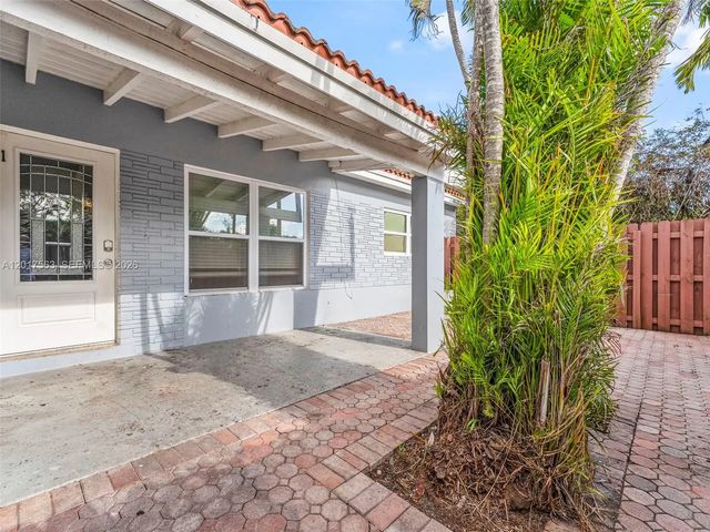 4 of 54 - 1432 Ne 5th Avenue, Fort Lauderdale, FL
