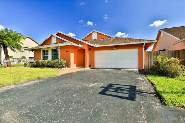 5 of 10 - N/A, Hialeah, FL
