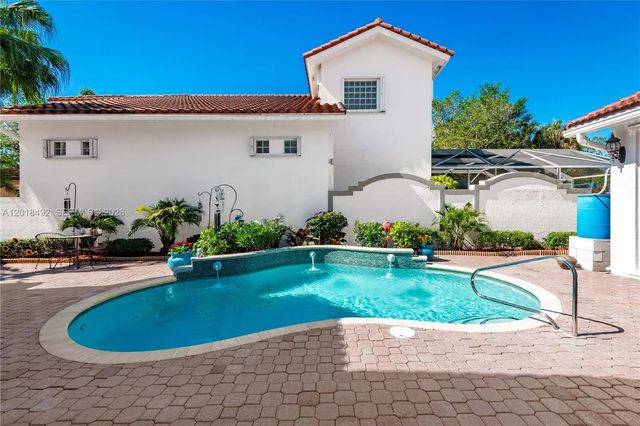3 of 38 - 1220 W Bel Aire Drive W, Pembroke Pines, FL