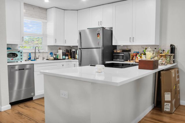 2202 Ne 36th Street #15, Lighthouse Point